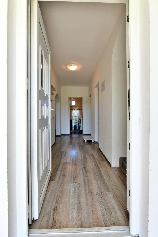 Apartamento Kuca Za Odmor Roby Saborsko Exterior foto